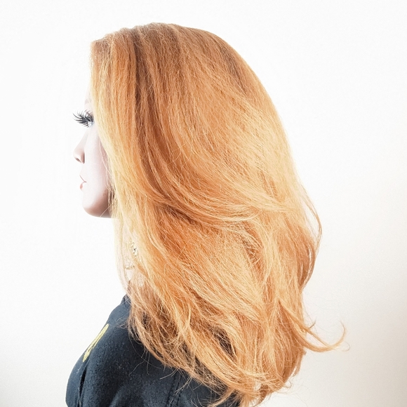 Middle part lace wig yaki texture - Picture 4 of 9